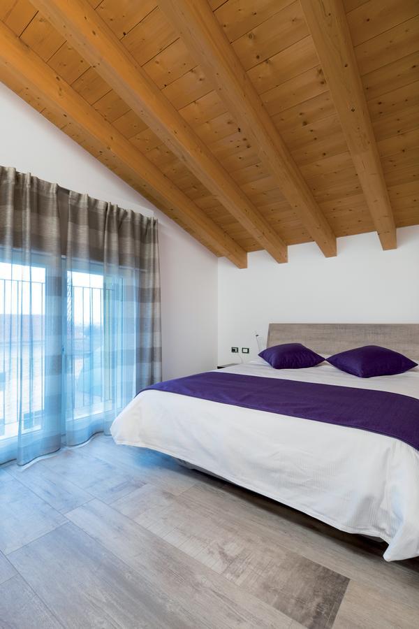 Agriturismo Camisi Qh Cambiago Exterior foto